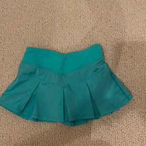 Kids ivivva tennis skirt